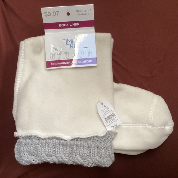 Time and Tru Women’s Comfort Sock Easy On/Off Soft Sole - Picture 3 of 5